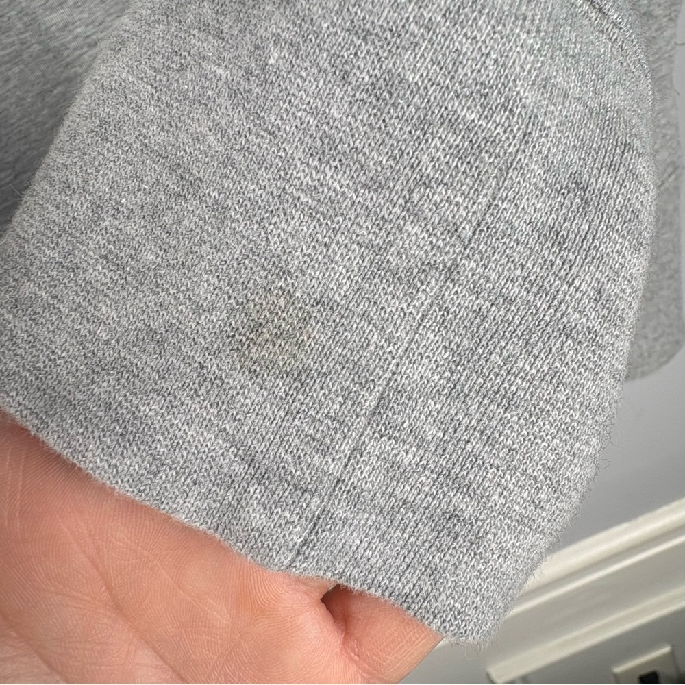 Nike Big Swoosh Gray Hoodie Men’s Medium Pullover Sweatshirt - Picture 9 of 9